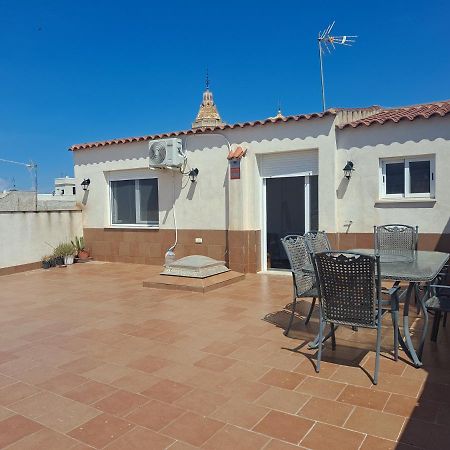 شقة Atico Con Terraza ثيثا المظهر الخارجي الصورة