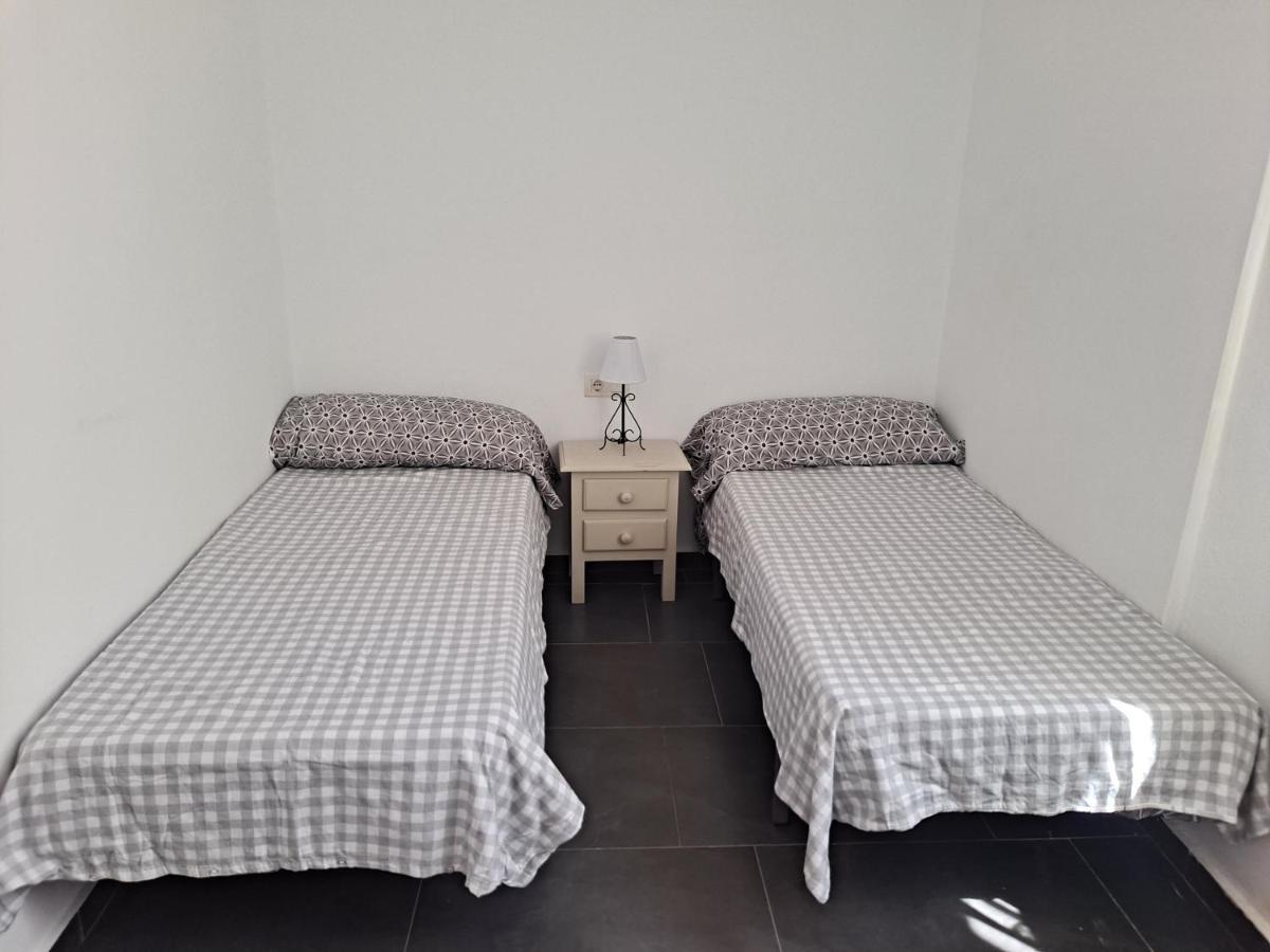 شقة Atico Con Terraza ثيثا المظهر الخارجي الصورة