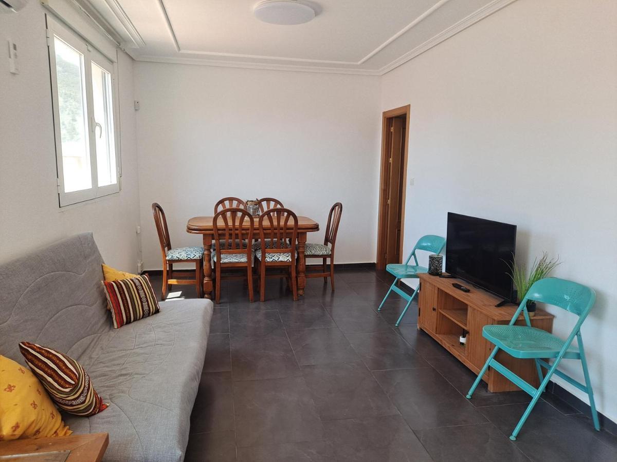 شقة Atico Con Terraza ثيثا المظهر الخارجي الصورة