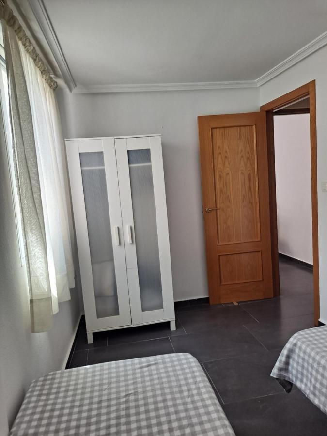 شقة Atico Con Terraza ثيثا المظهر الخارجي الصورة